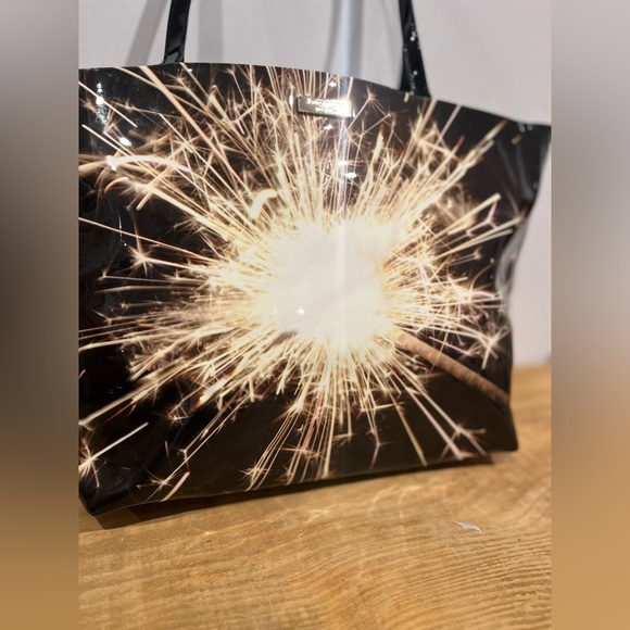 Kate spade ♠️ Let sparks fly patent leather limited edition novelty tote EUC - Picture 6 of 12